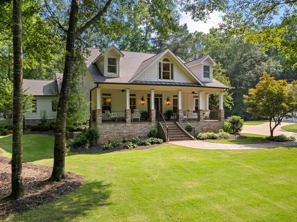 654 Cannon Rd, Sharpsburg, GA 30277