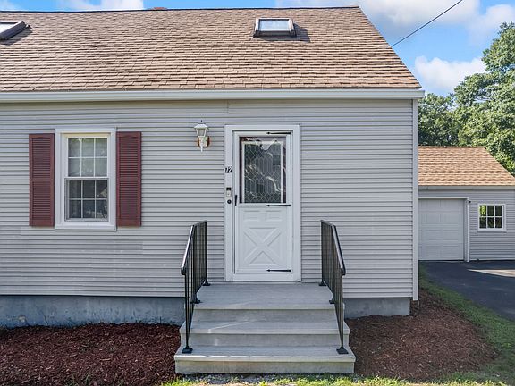 5th image of 72 Young Street