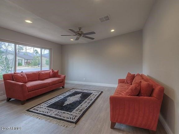 003_Living Room
