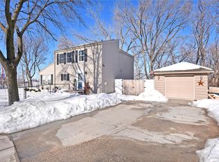 1720 Highland Pl, Faribault, MN 55021