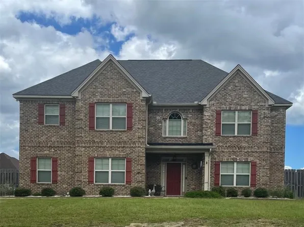 2 Sweet Burch Dr, Phenix City, AL 36869