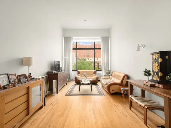 77 Bleecker Street 618 image 1 of 5