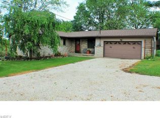 7326 Hudson Rd, Kent, OH 44240