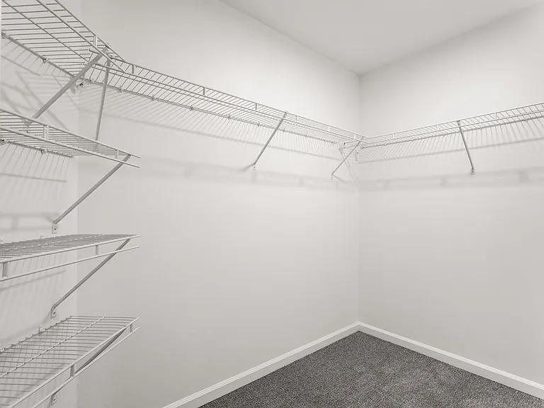 Sundance Apartments — Photo 13