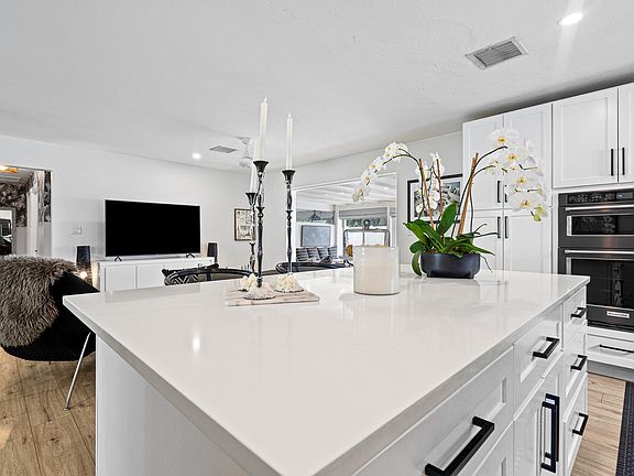 5th image of 520 Flotilla Road