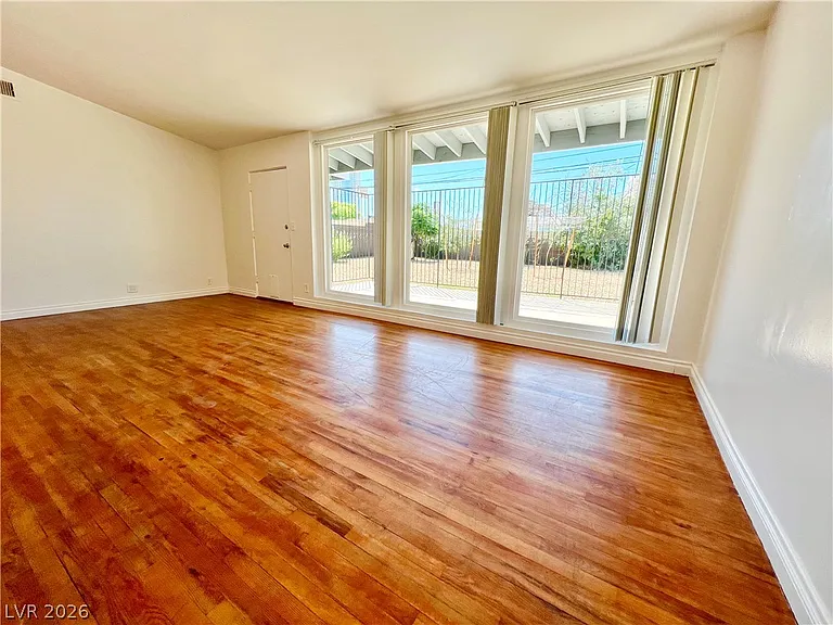 2300 Santa Clara Dr — Photo 20