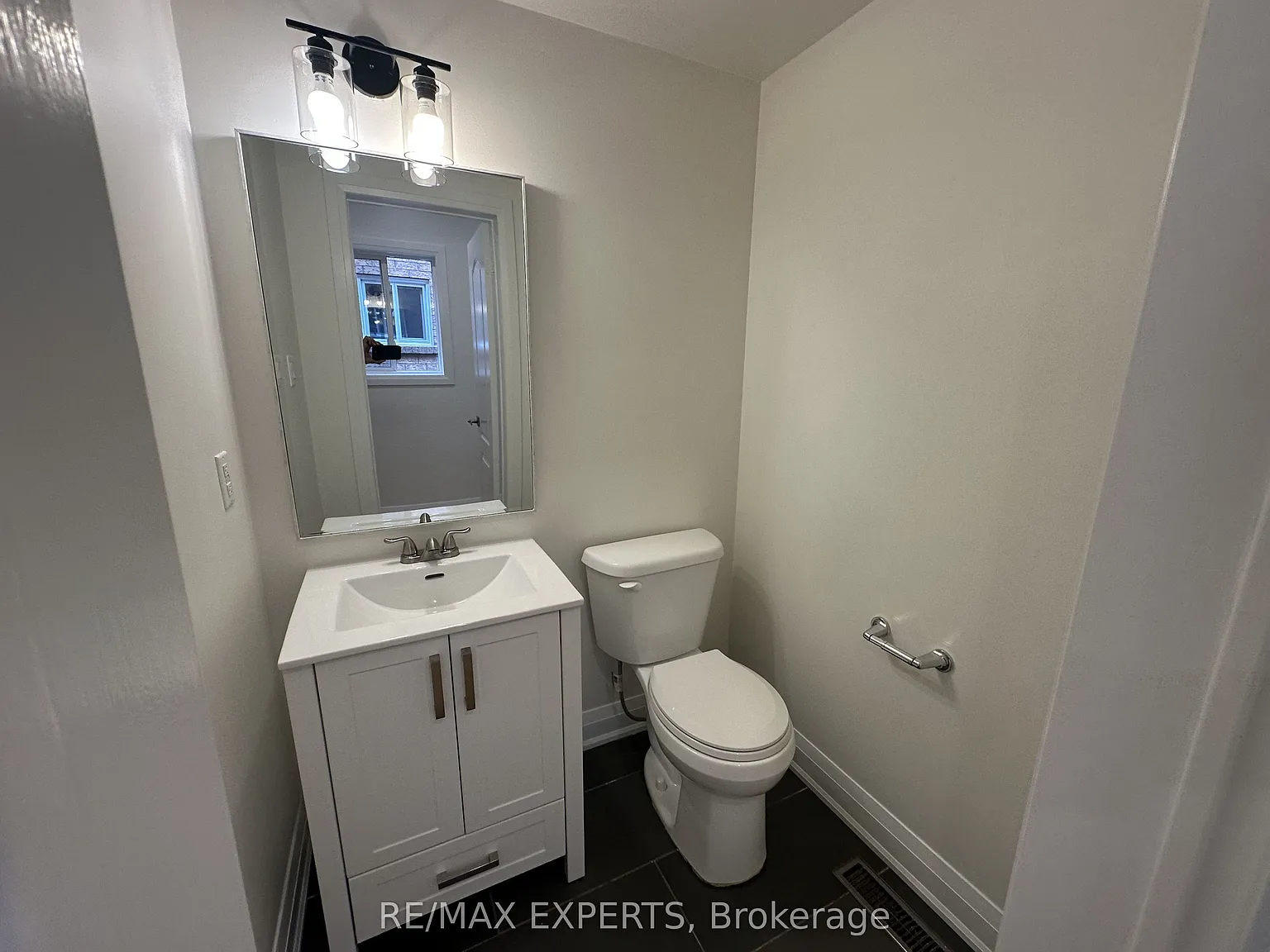 4 bed, $4,000 — Photo 4
