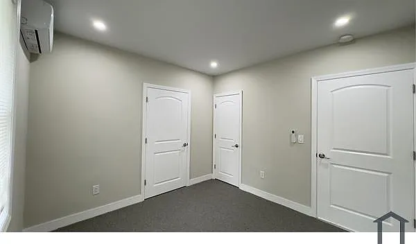 4128 Wickham Ave — Photo 10