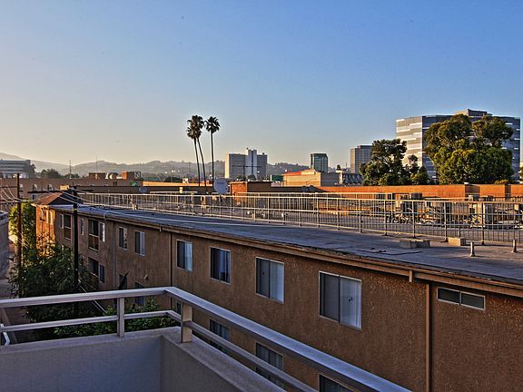 4th image of 1700 Sawtelle Blvd Penthouse 6