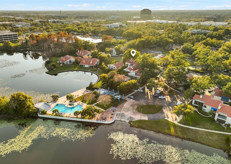 1st image of 1000 WINDERLEY PLACE #142