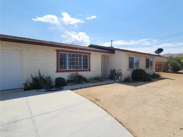 10881 Sauk Rd, Apple Valley, CA 92308