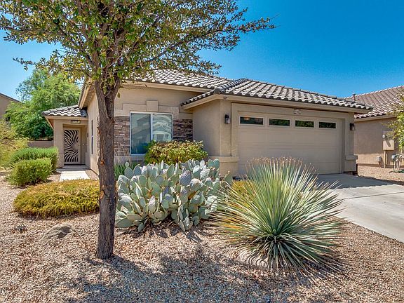 3rd image of 44181 W Oster Dr