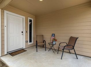 616 Foster St, Tomball, TX 77375