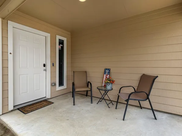 616 Foster St, Tomball, TX 77375