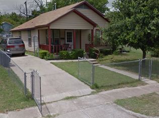 1112 E Cannon St, Fort Worth, TX 76104