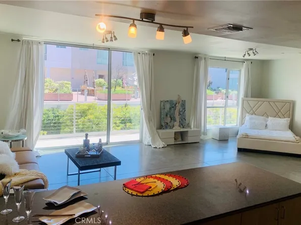 285 W 6th St APT 312, Los Angeles, CA 90731