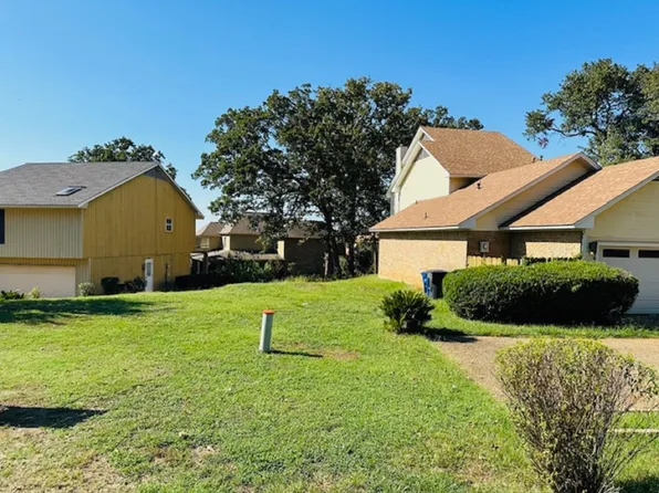 5641 S Lakeshore Dr, Shreveport, LA 71119