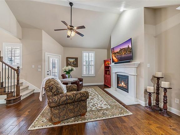 2nd image of 4257 Riverview Dr