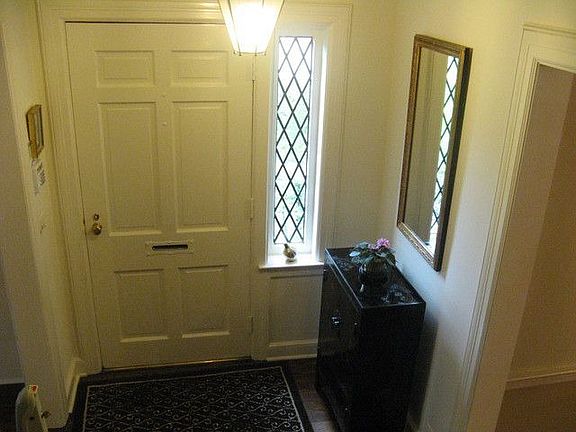 2nd image of 2 Primrose Ave