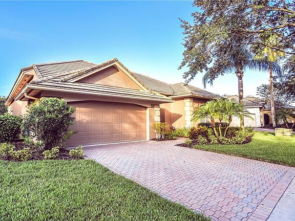 2nd image of 10956 Woodchase Cir