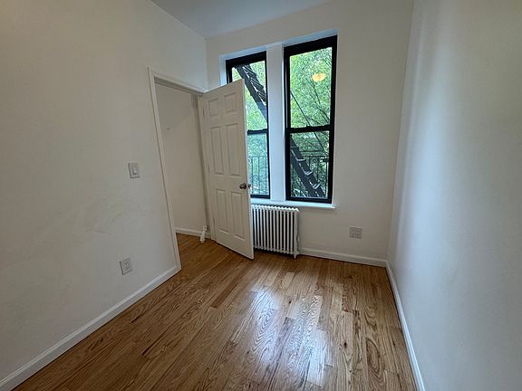 5th image of 316 6th St APT 3F
