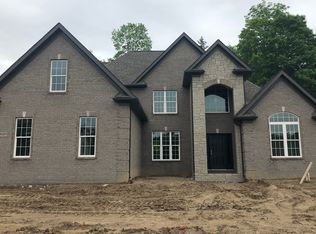 9609 Windsor Ln, Clarkston, MI 48348