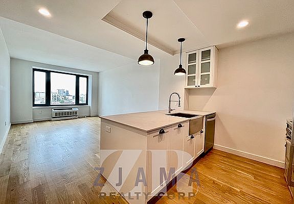 1st image of 409 Eastern Pkwy #707A