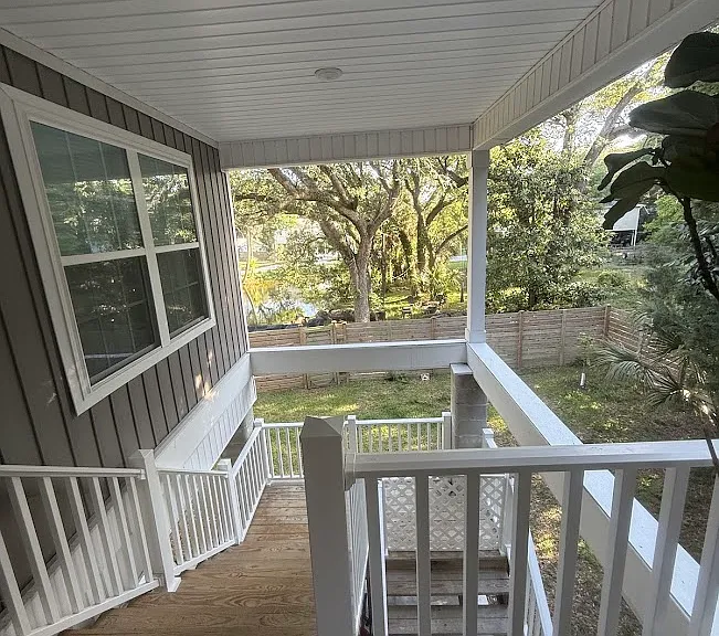 406 Caverly Ln — Photo 35