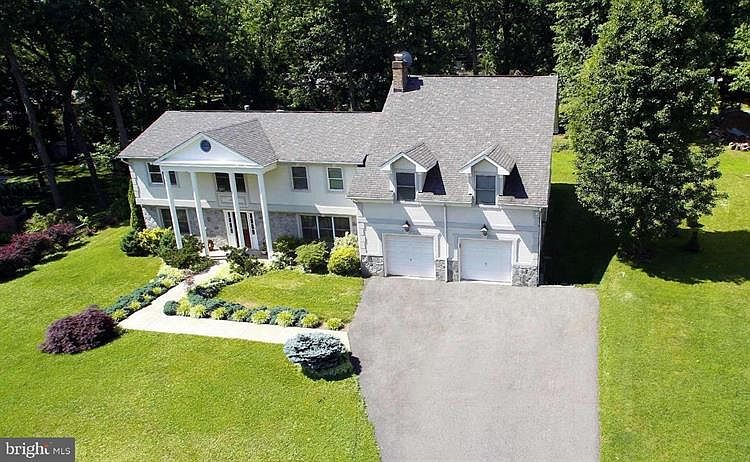 1st image of 12107 Toreador Ln
