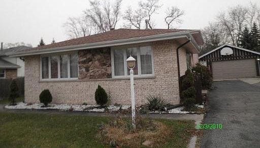 1st image of 130 Bonnie Brae Ave