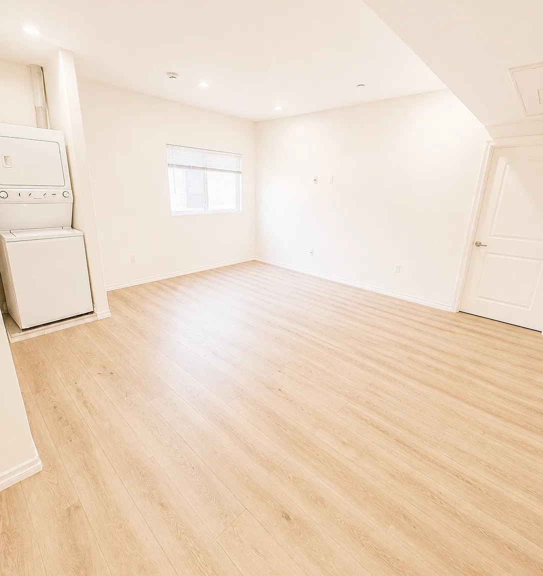 1 bed, 750 sqft, $1,800 — Photo 3