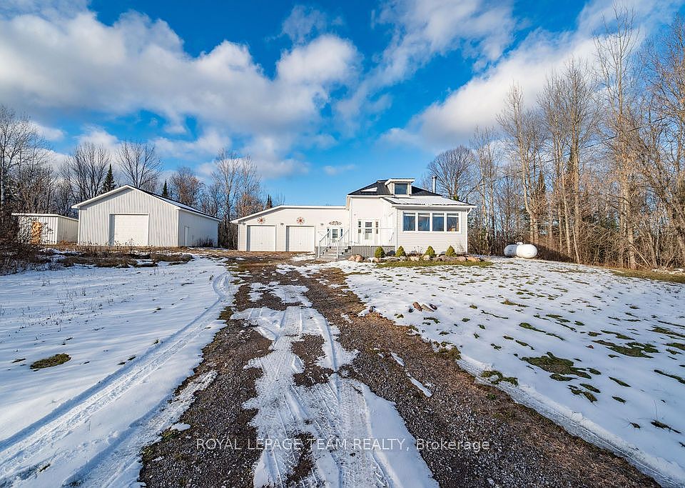 1st image of 1150 Constant Lake Rd