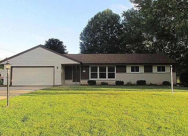 1st image of N70W13475 Brentwood Dr