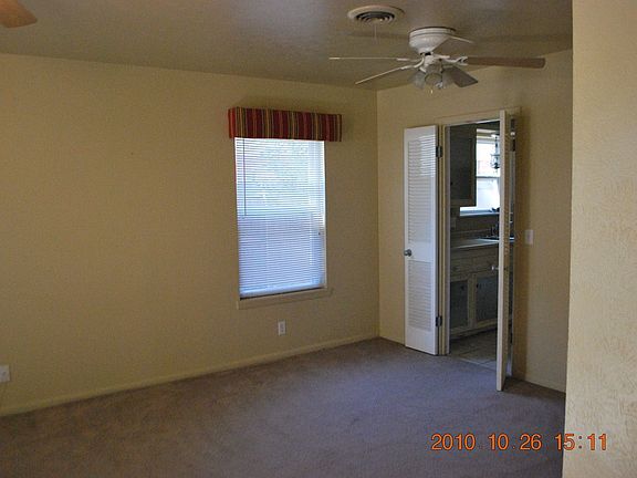 Dining Room Looking Toward Kitchen