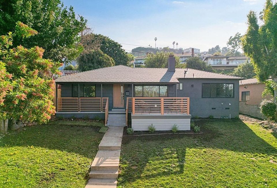 1st image of 5418 Sanchez Dr