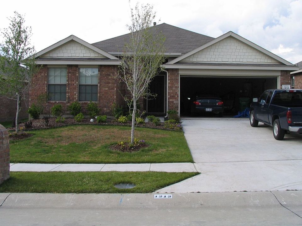 1st image of 1212 Charlotte Dr