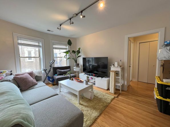 4841 N Ashland Ave APT 3