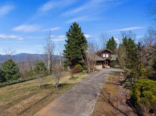 1202 Tickanetley Rd, Ellijay, GA 30536