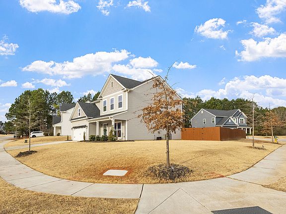 2nd image of 315 Shore Pine Dr