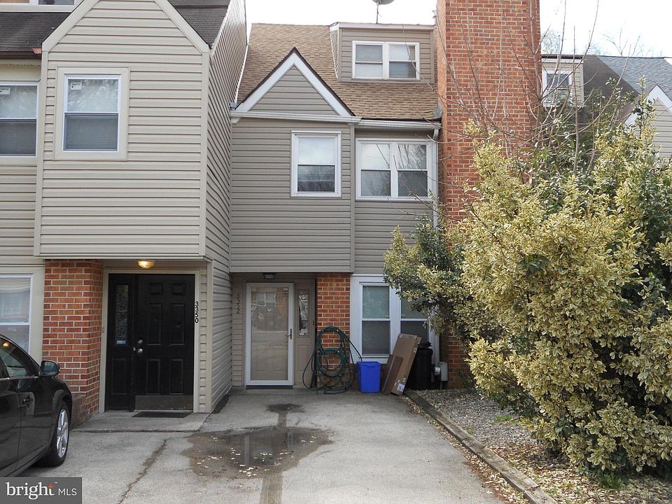 1st image of 3352 Wiehle St