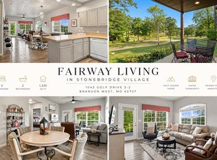1043 Golf Dr #32, Reeds Spring, MO 65737