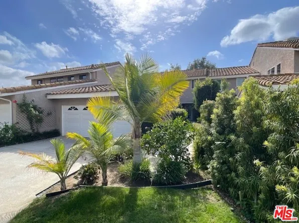 4604 Park Adelfa, Calabasas, CA 91302