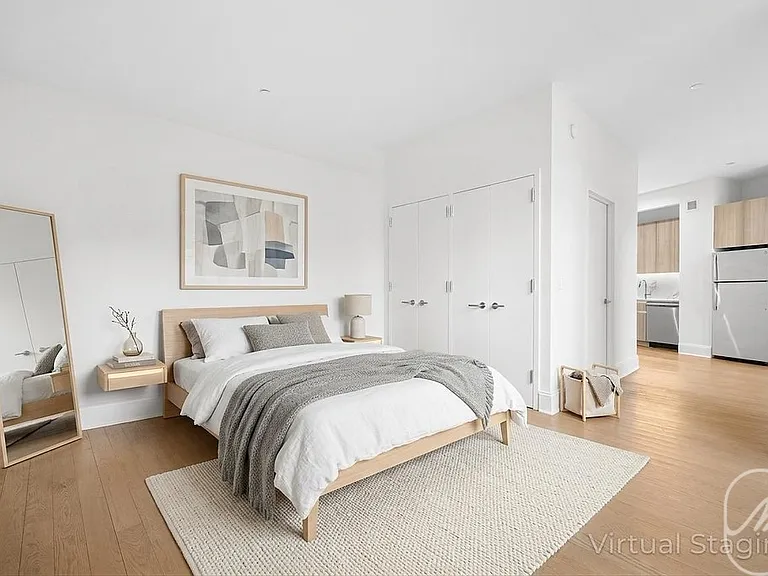 15 Park Row #17A — Photo 1