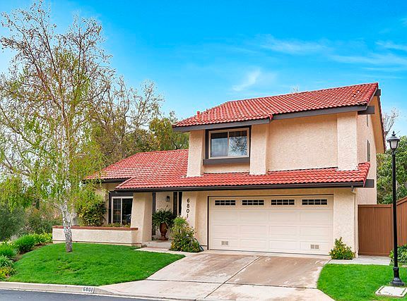 3rd image of 6801 E Eaglehaven Ln
