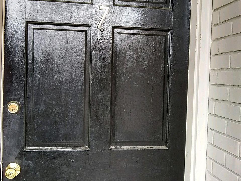 1st image of 411 Northside Dr APT C7