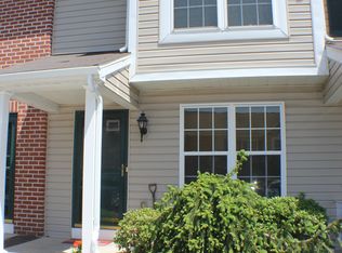105 Pebble Ln, Bellefonte, PA