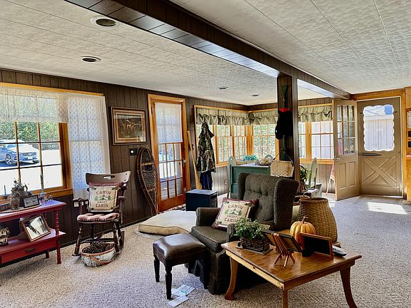 5th image of 124 Perkins Road