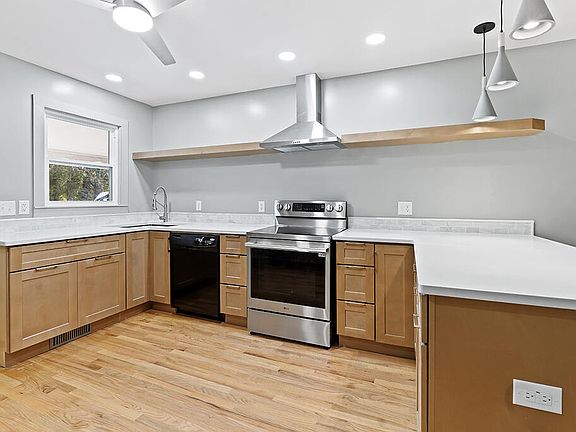 4th image of 612 Cobb Rd