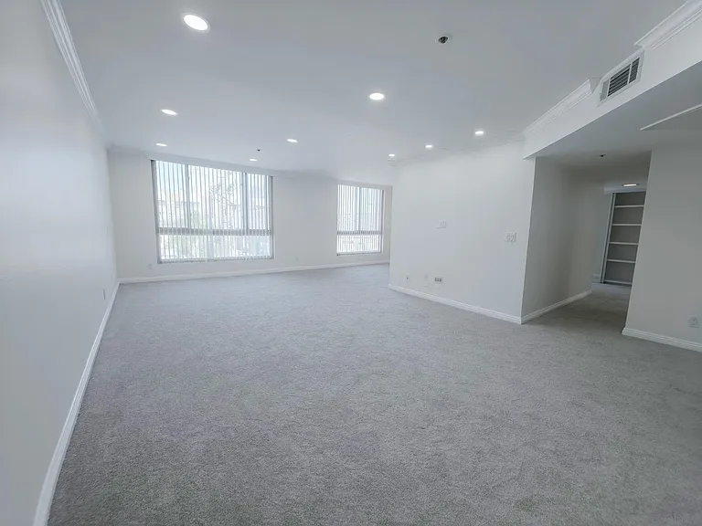 3939 Illinois St #3D — Photo 7