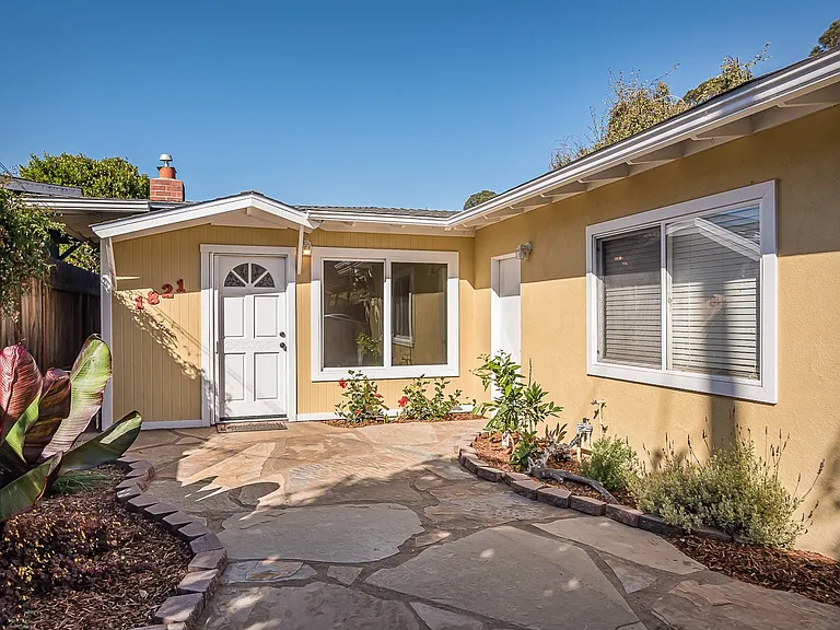 1821 Fearn Ave — Photo 4